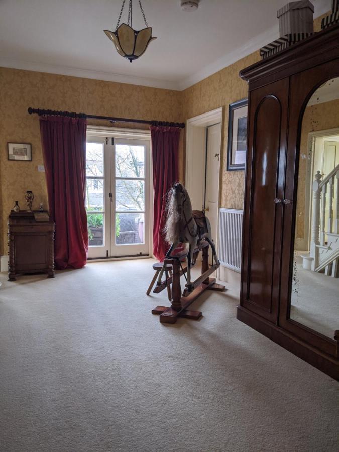 St Katharine'S House Bed and Breakfast Milford Haven Buitenkant foto